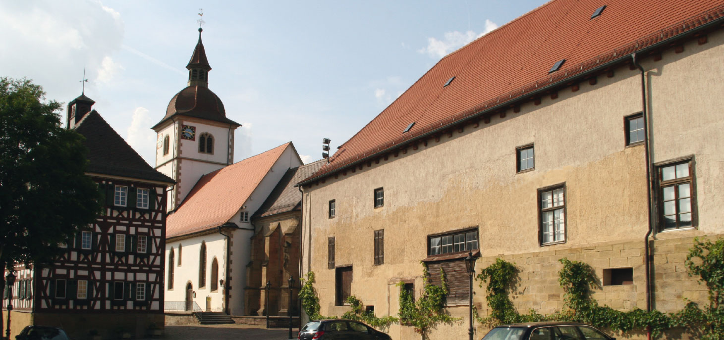 Marktstraße und Leonhardskirche Knittlingen